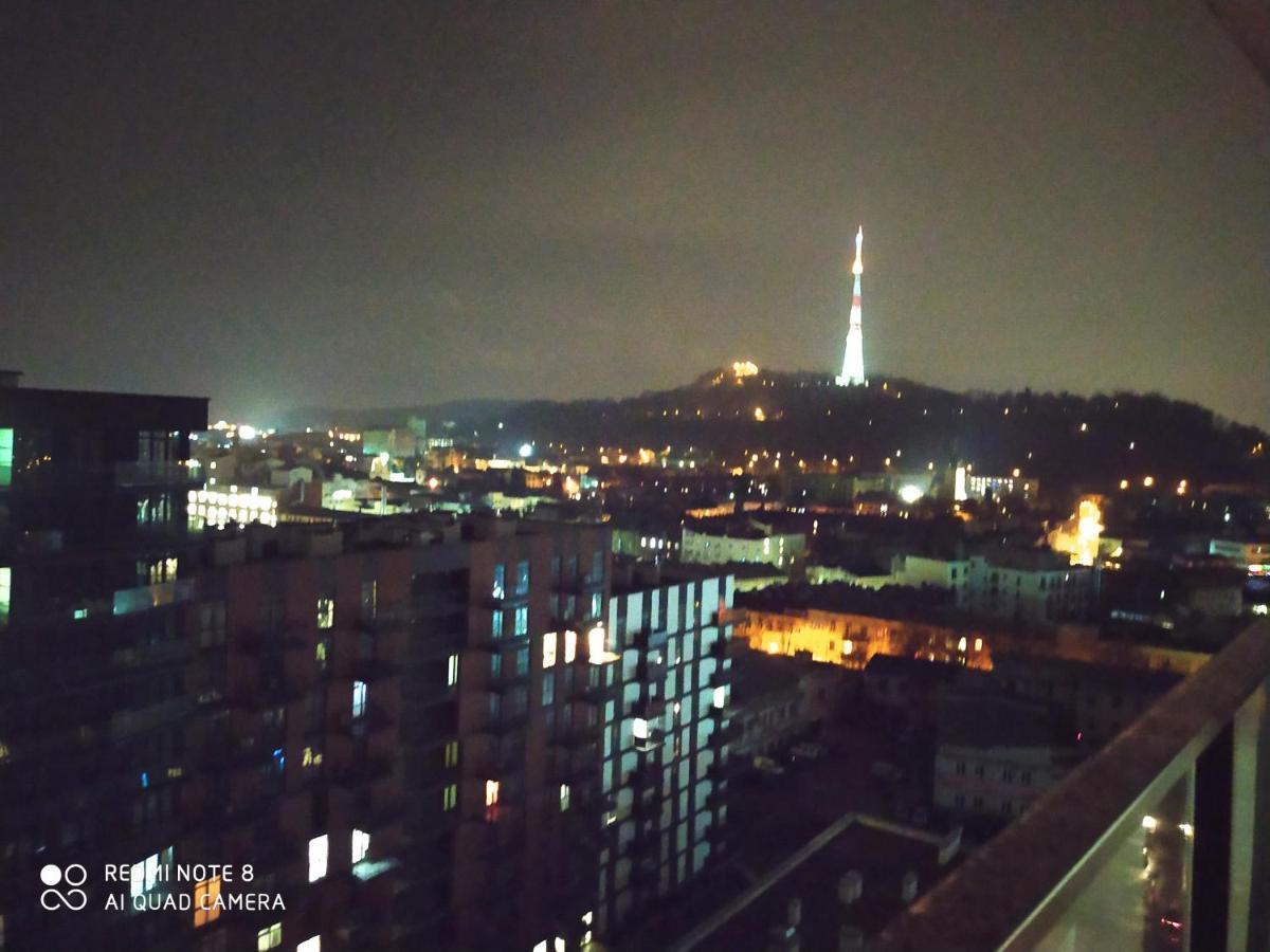 Apart Hotel Sweet Home Львов Экстерьер фото