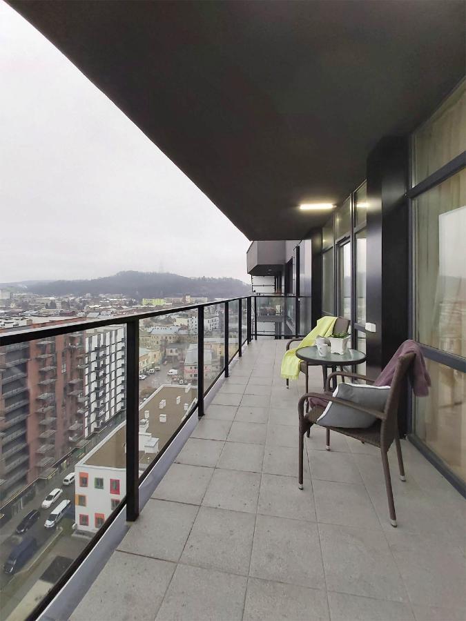 Apart Hotel Sweet Home Львов Экстерьер фото