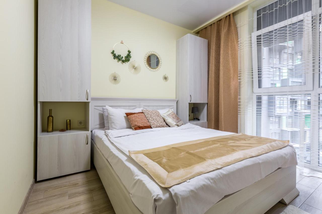 Apart Hotel Sweet Home Львов Экстерьер фото